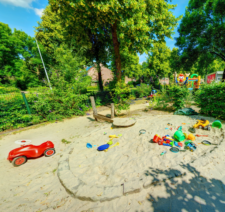 Peuteropvang Kwibus Blerick 8, Buiten