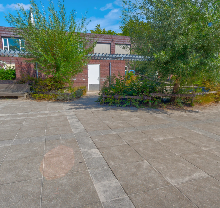 Buiten Schoolplein Vuurvogel 2