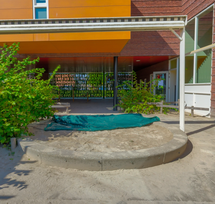 Kinderdagverblijf Vuurvogel Spring Helmond Buitenruimte