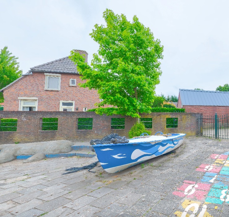 Buiten 4